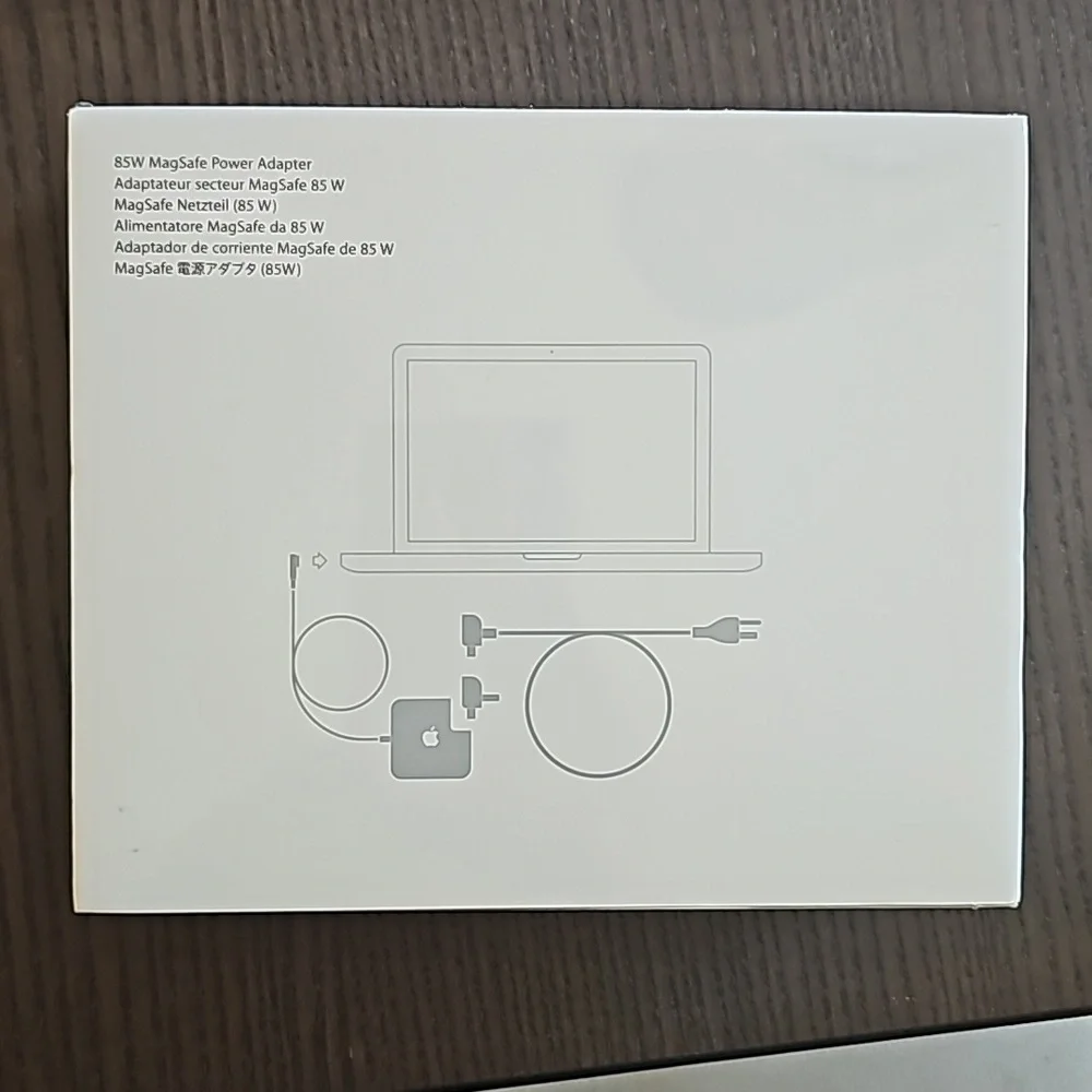 APPLE 85 W MagSafe Power Adapter